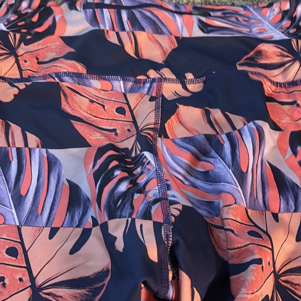 Nike DriFit leggings - Picture 4 of 4